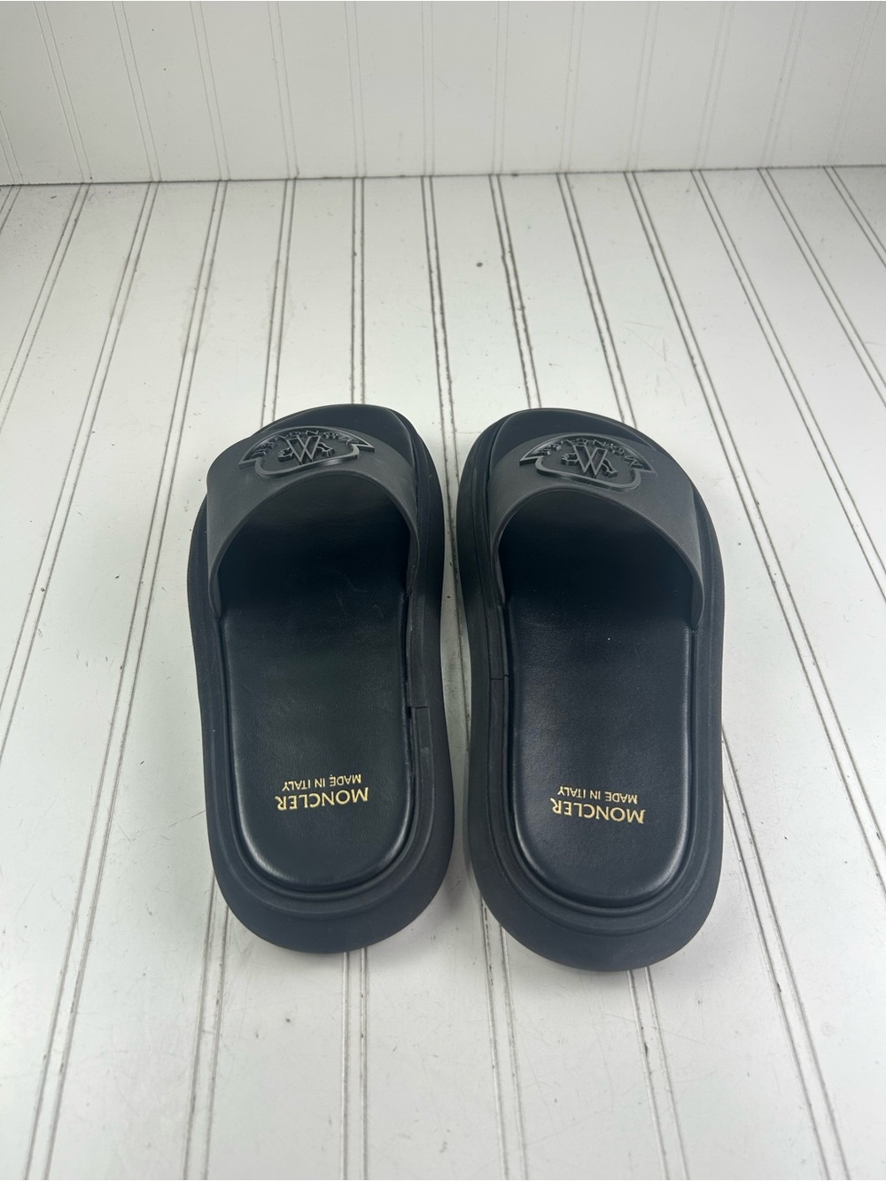 Moncler Black Logo-Embossed Rubber Slip-On Slides Women’s Size 38 US 8 - Picture 10 of 11